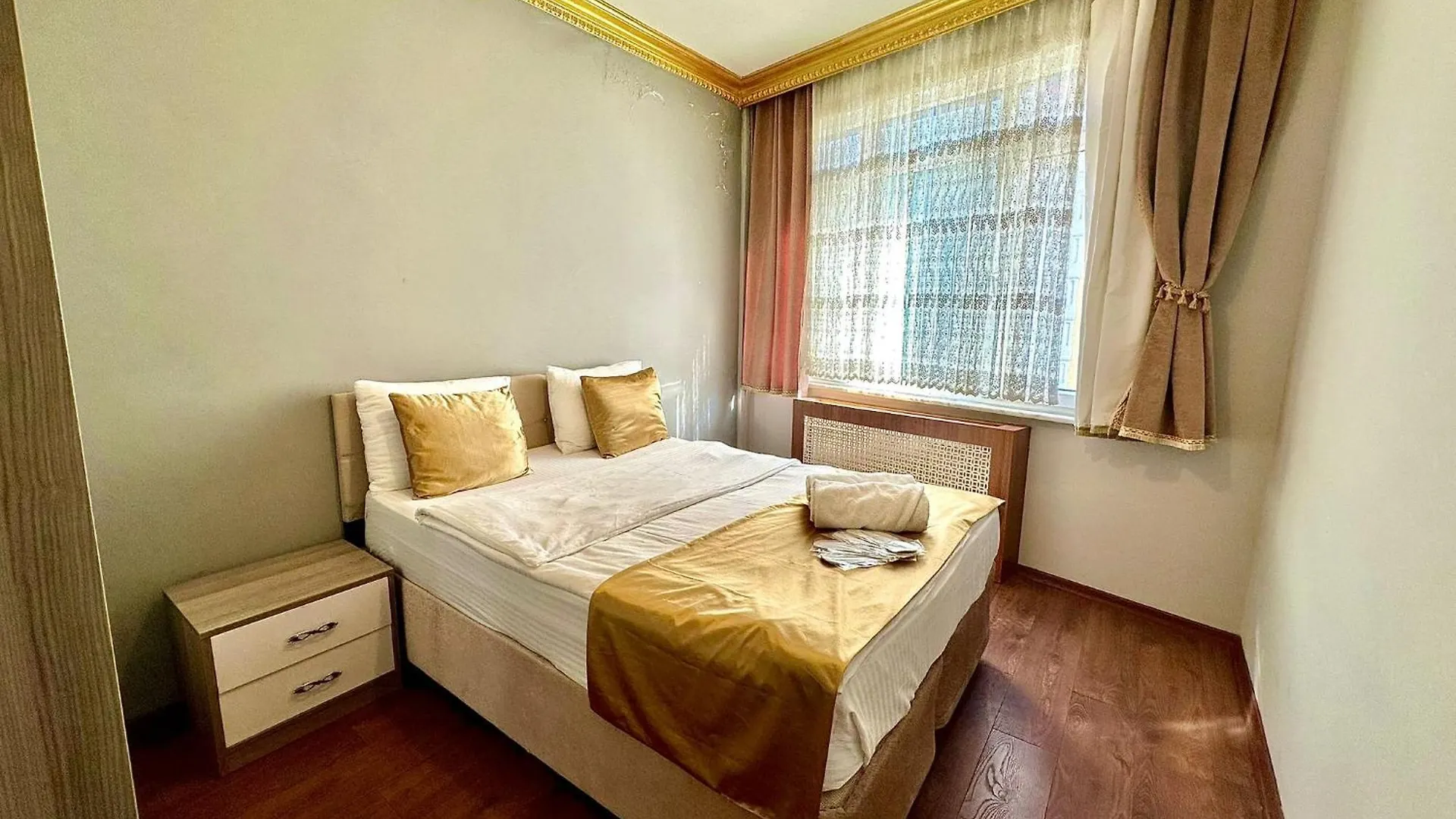 Golden Anova Pera Taksim Hotell